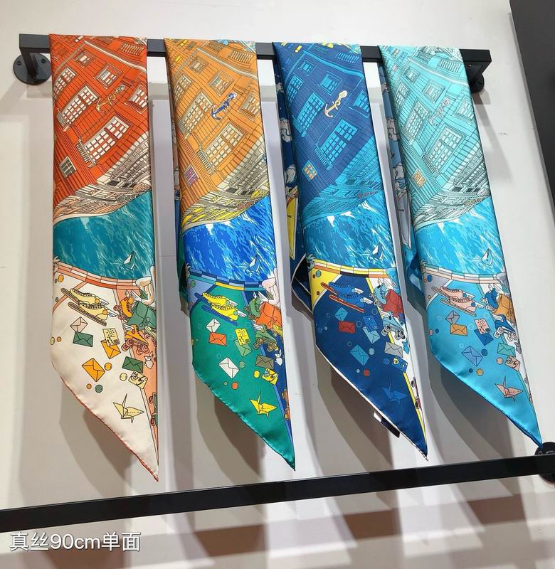 Hermes silk  scarf 90X90cm E011002